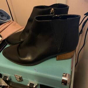 Dr. Scholl's Black Leather Ankle Booties with Wood-Effect Heel